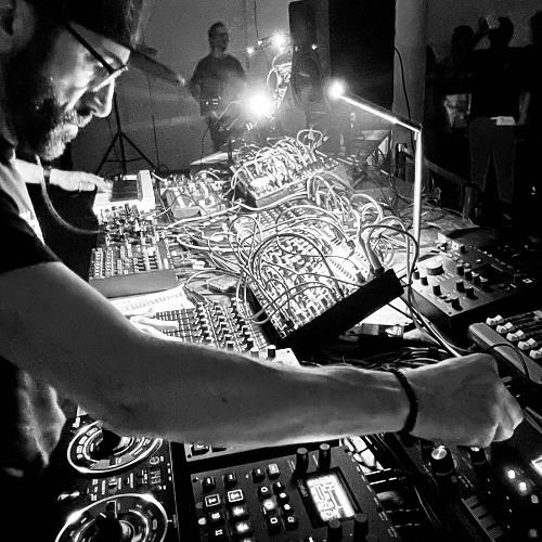 RAW Underground Techno modularsynth dawless live jam session