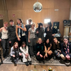 Talia Dorr | Radio Rudina