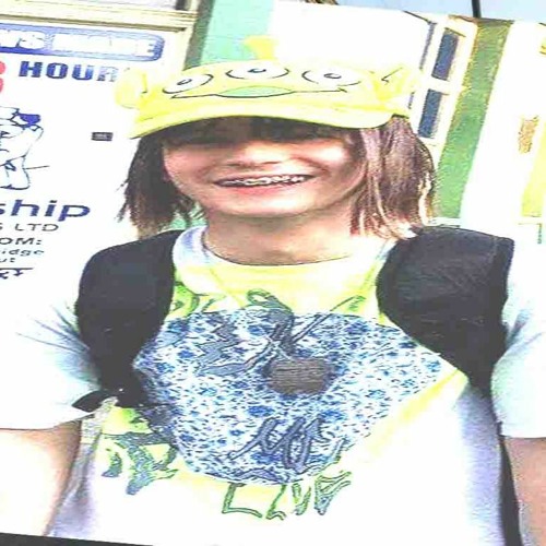 bladee - reality surf but i wrote funee bassline and sped it up