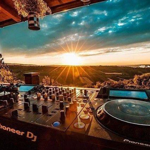 1 Hour Of Progressive House “Rain Mix @TheEnd".