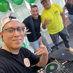 EN VIVO DESDE CRICKET WIRELESS I HANS FT CHELE GONZALEZ