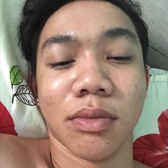 Bé Khánh ngu ngốc ăn cóc