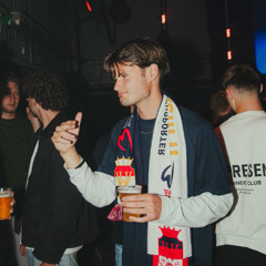Some deep house for ya