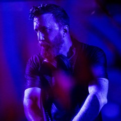 Inside (Synthwave / Tech House / Indie)