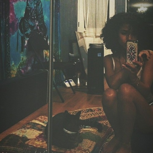 jhene aiko - WTH (slow n reverb)