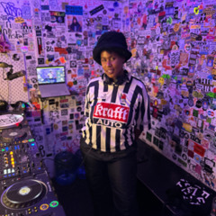 the x3butterfly invites LO FOX (pt. 2) @ The Lot Radio 11-12-2025