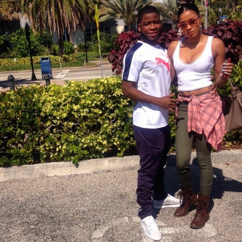 TW1N / LHB - Keep On (2015)