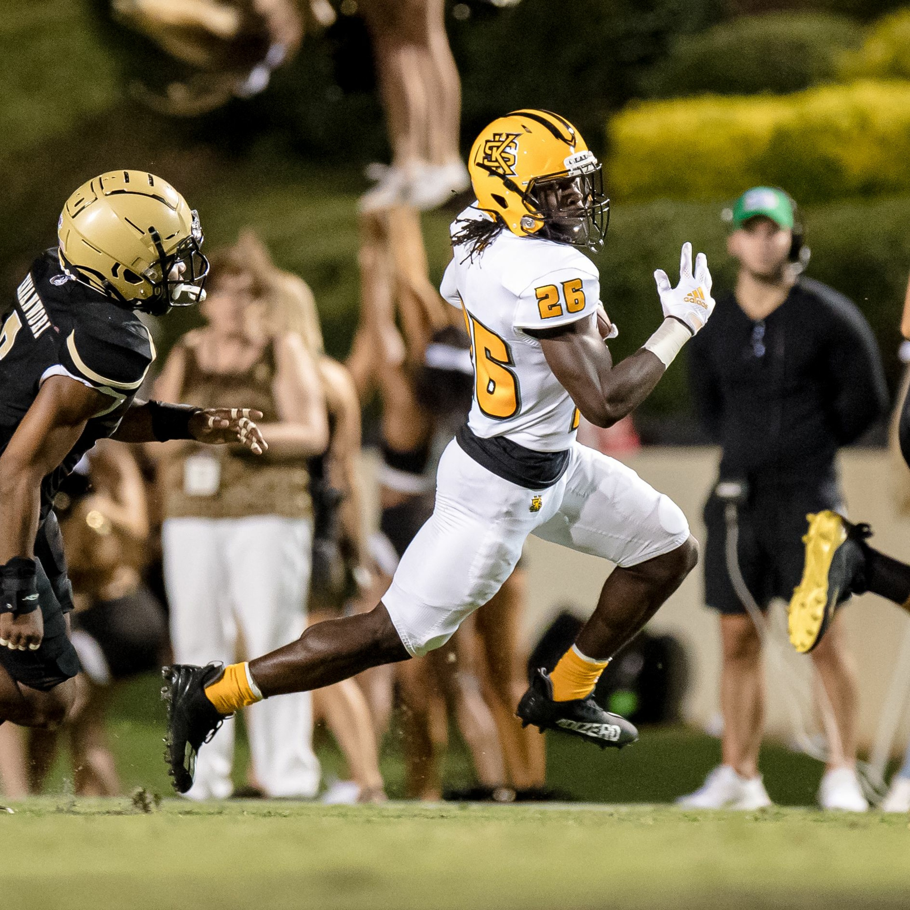 Gabriel Benyard 30-Yd receiving TD episode artwork