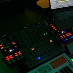 Feb_2021_DayW!thNewman_TechnoMix03