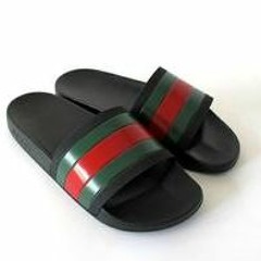 rinc. - Gucci Flip Flops