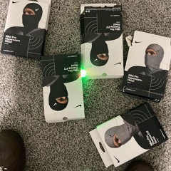 LuhPab5 - NikeTexh (prod. @chris._.16 @dezeiioun).m4a