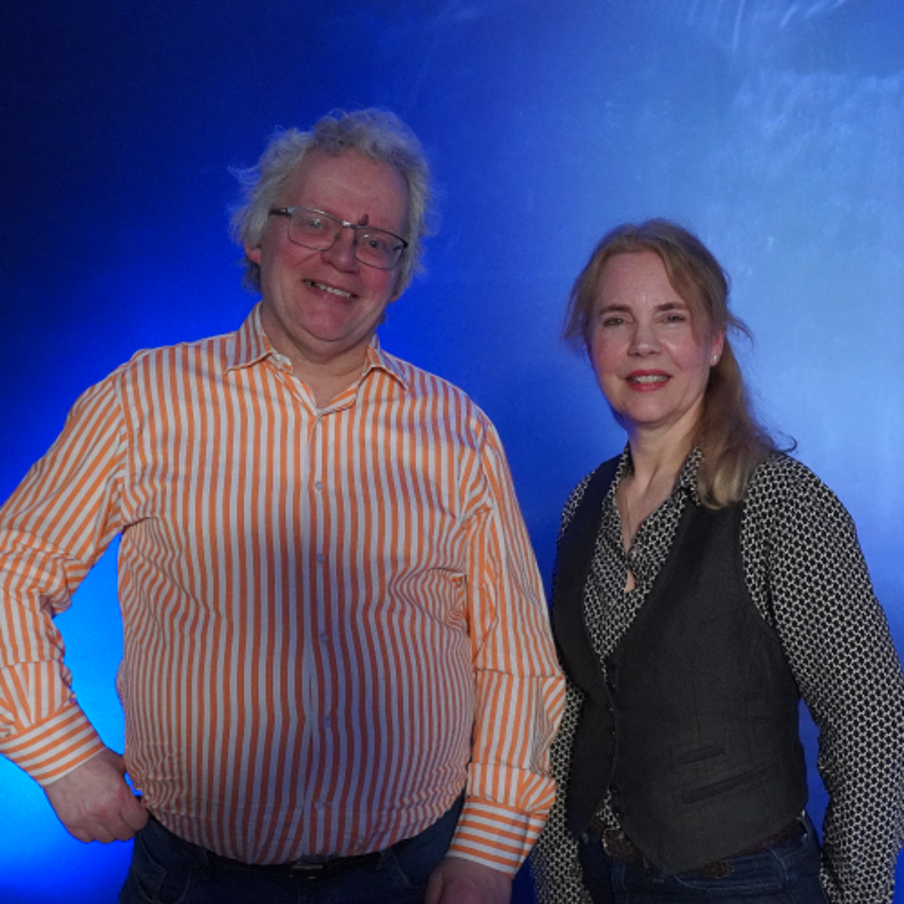 Romee Pameijer (PvdA/GL) en  Jan Veerhagen (HBB) in debat over wonen en omgang met ontevreden burgers episode artwork