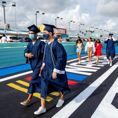 Stream 704 am MiamiDade schools asks the state to loosen graduation