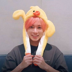 🌷 (spotify playlist, https://spotify.link/pw54bw4qJDb link)