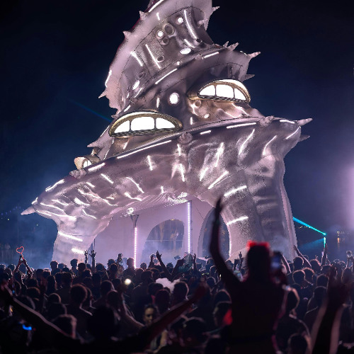 Kalis - Tomorrow Land 2025- Freedom Stage - Where's my 100K$