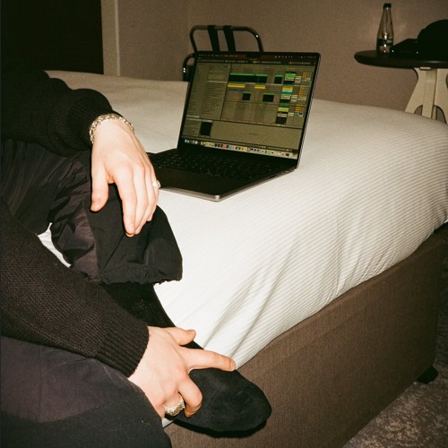 Silva Bumpa x EVA - Body On Me (UNRELEASED)
