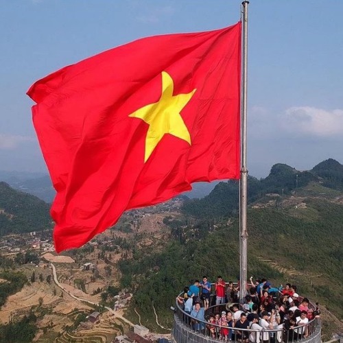 MẸ YÊU CON x CÒN GÌ ĐẸP HƠN