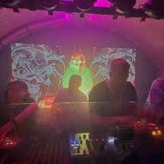 Der Dirigent vs Timme|Kopfchaot bday|MikroPort Krefeld