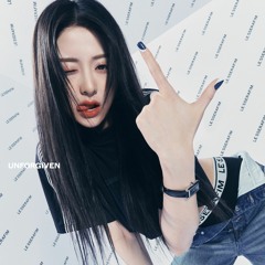 HUH YUNJIN of LE SSERAFIM