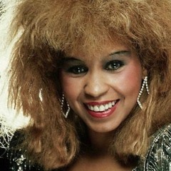 Rosie Gaines - Closer Than Close - Rascal's Too Close Edit