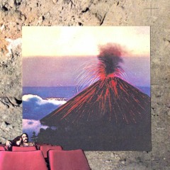 Al Borde Del Volcán