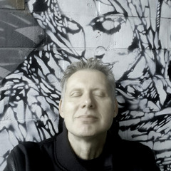 Hello! Hellooo! Heeello! It's Christmas! Resoul live in the Mix!