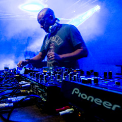 Butze Calling - Dark Seduction