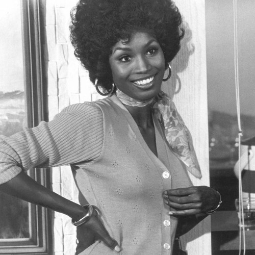 PEANUT BUTTER CUPS LIKE REESES PIECES