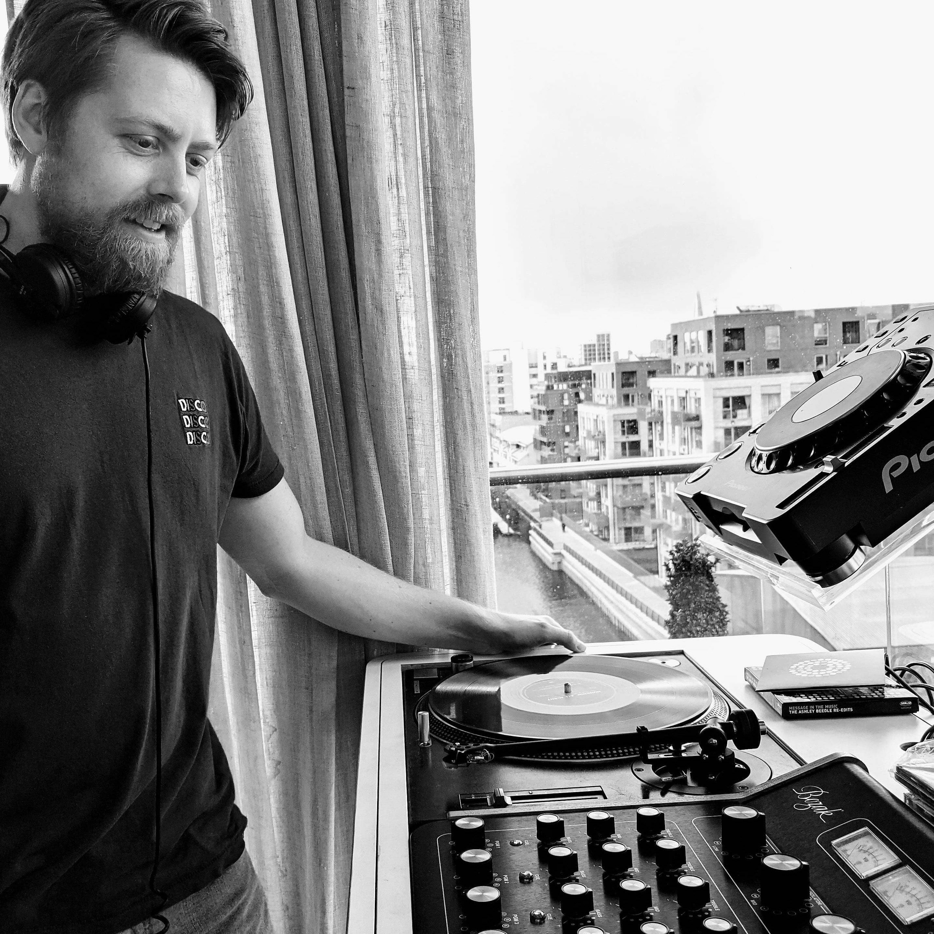 Matty S (Discothèque Tropicale)