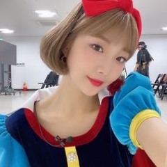 Pale blue dot - loona