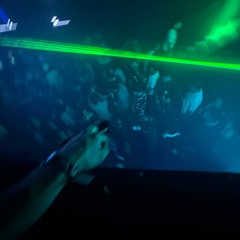 320GG - Ain’t gettin in this bih