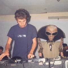 Daft Punk & Oh Polêmico - Pagodão Francês (ou House Baiano) - (dvarte Mashup)