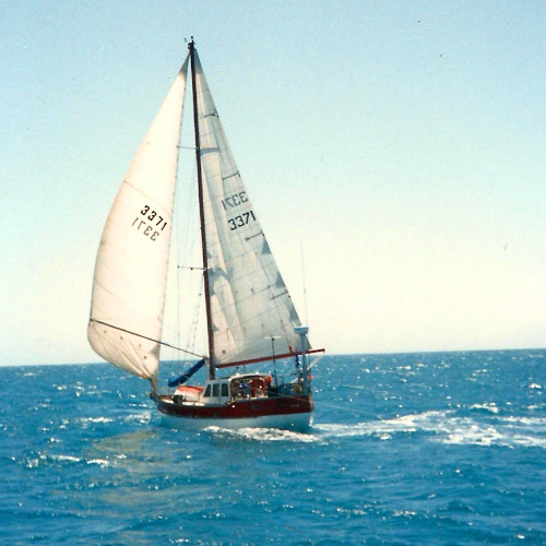 Manera (Under Sail, Unbound)