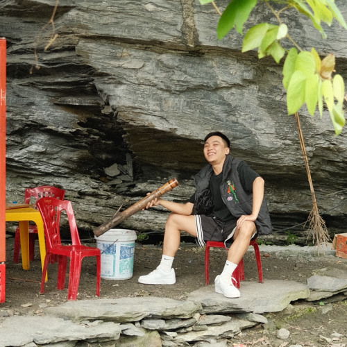 Hoàn Toàn Chải