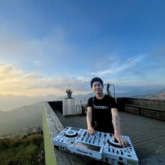 REC010 ye lay dj vina.WAV( live private mix)