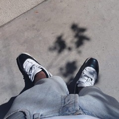 TWO PILLS - haze (prod. E-flytwentyone)