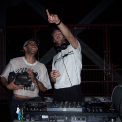 Williamsburg Bridge, Conduit b2b Tyben