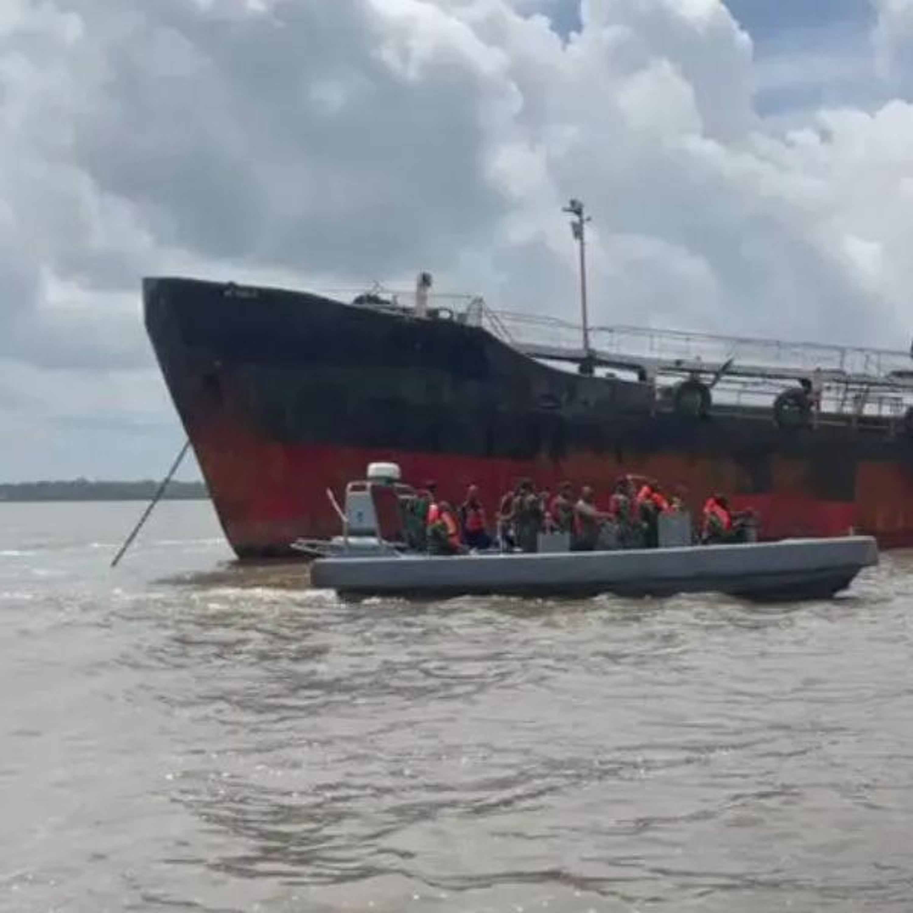 NIGERIA Navy Arrests A Ship With Stolen Crude Oil episode artwork