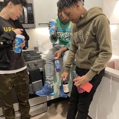 Pluggnb never die (prod.BAPE!!)