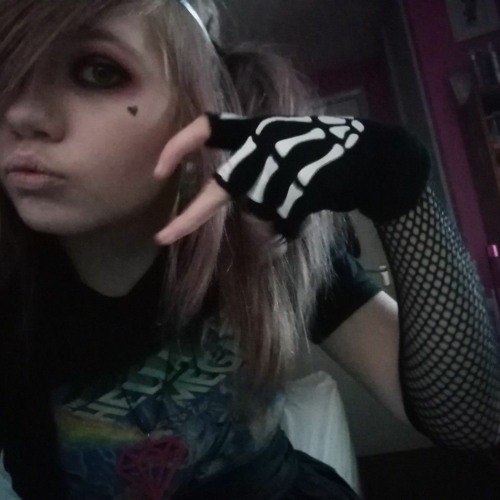 Xaxanity + Number48 + Rylorie - Dont Need A Gf (DELETE TRACK)
