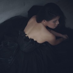 Cinta yang Menunggu (Love that waits) by Vina Sun