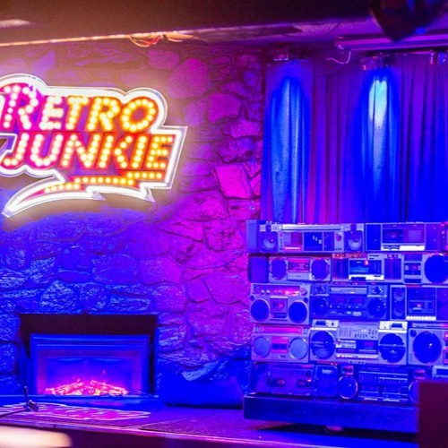 Stream Retrojunkiebar The Best Karaoke in Walnut Creek by
