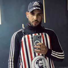 Cheb Nadir 22  Jatni Che3arha MCoiffé - راها حاسبتني كافي  Avec Manini Sahar ( Live Solazur ).m4a