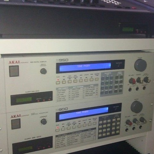 Smooth One (Akai s900)