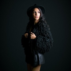 Lily Rivers Egg London Set