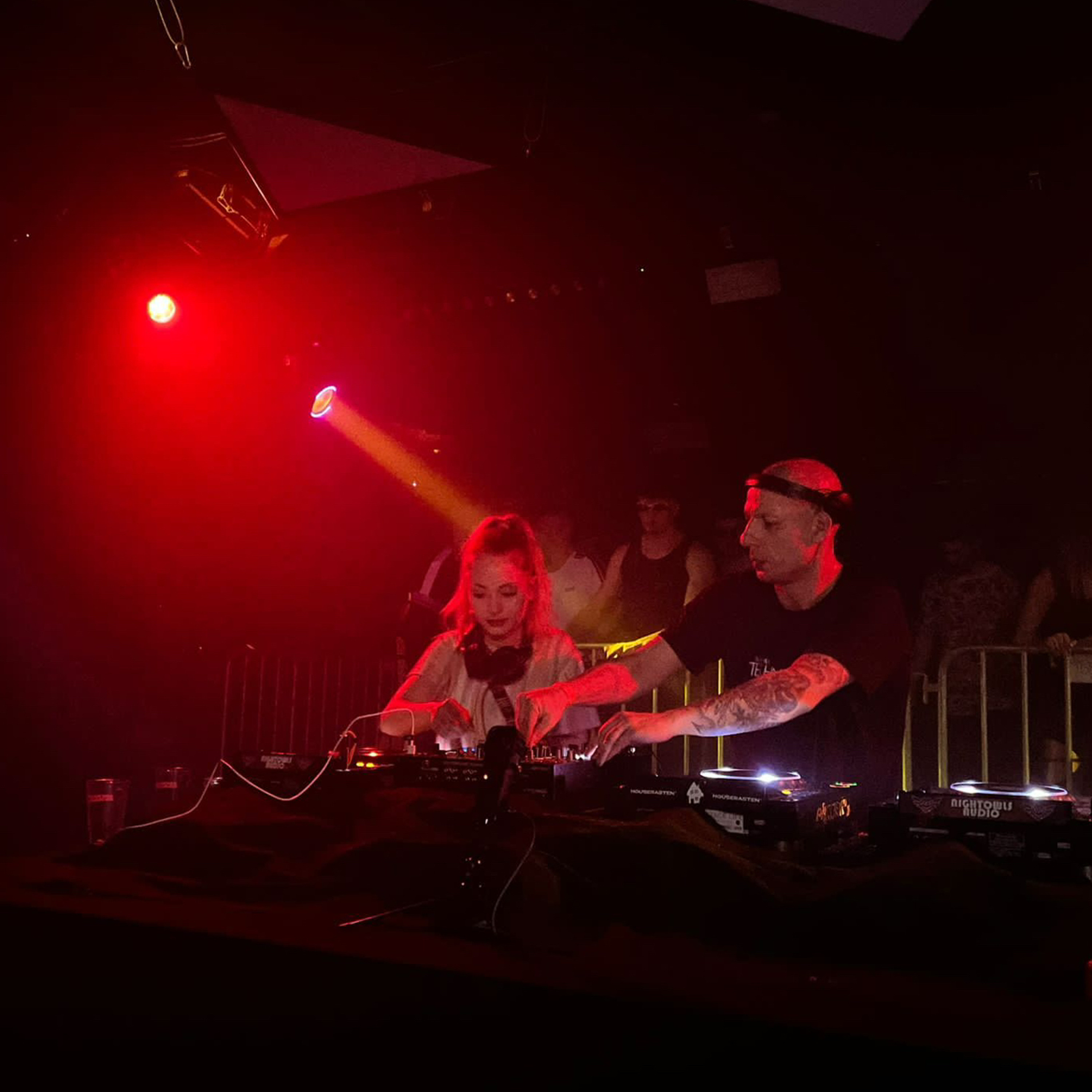 Marcel Devrient/Rivals Rave