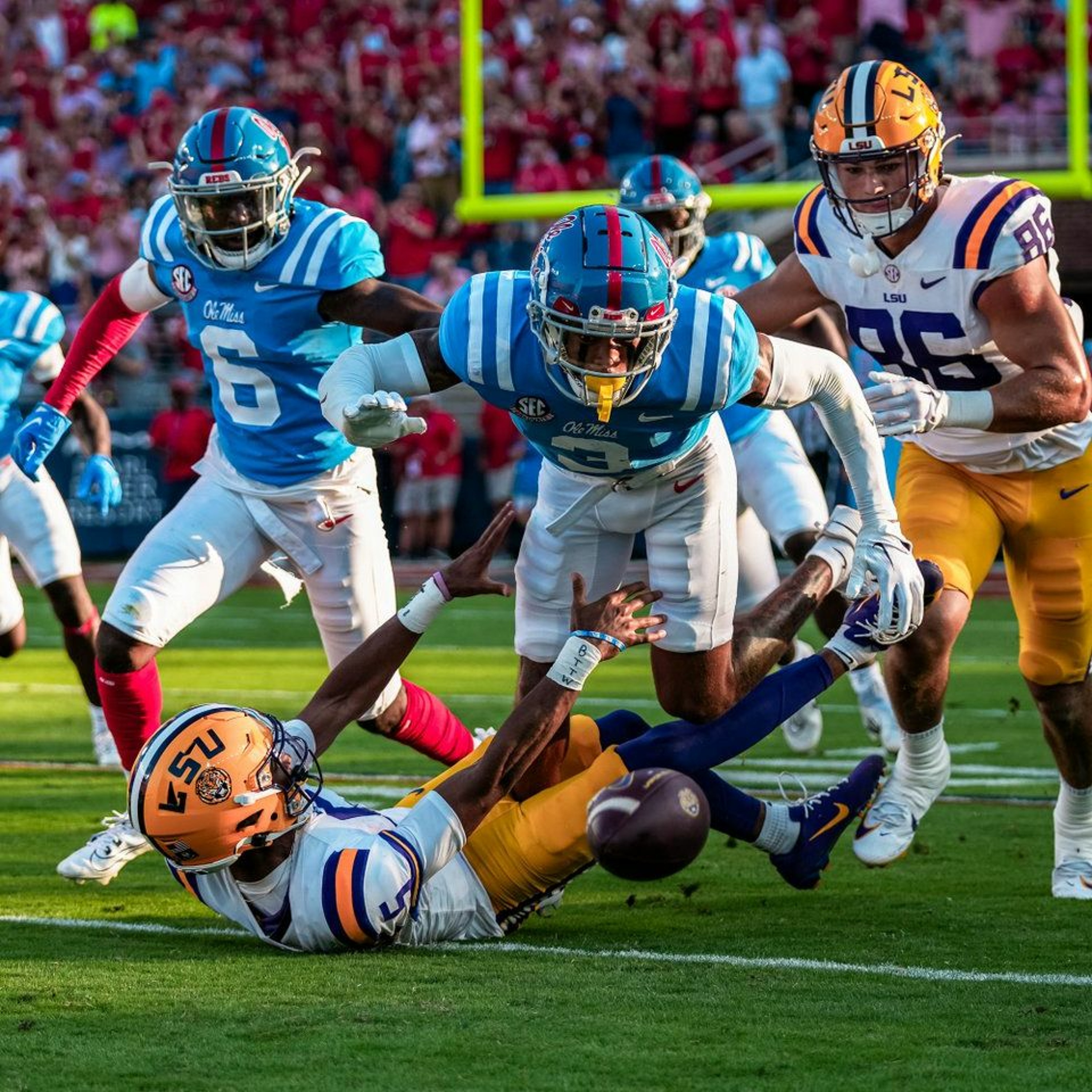 Ole Miss et son festival offensif + débat autour du dernier AP Poll... Le Debrief de la Week 5 ! episode artwork