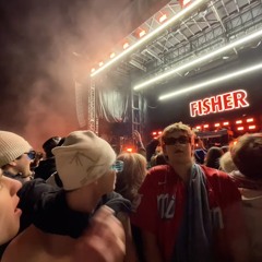 put ya hands up in da air