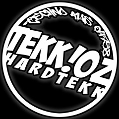 Heimchen Feat. TEKK!OZ - What Is Badecore [Badesalz]
