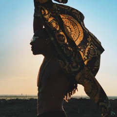 Vaun D - How We Get So Crazy